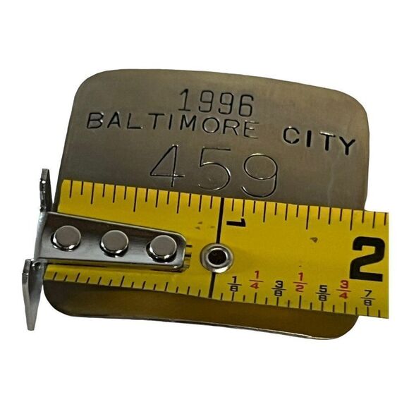 Vtg Silver In Color 1996 Baltimore City Helper Trading From Wagon Badge #459 Pin - Picture 3 of 3